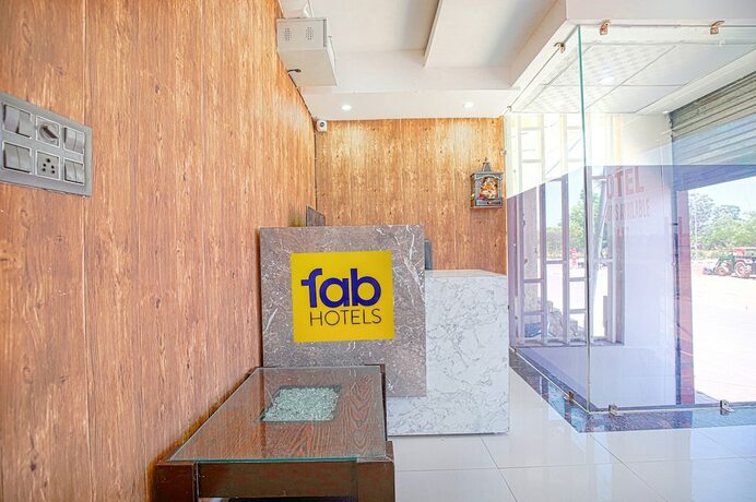Imagen general del Hotel Fabescape Panchkula Motels. Foto 10