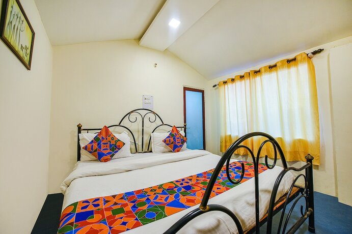 Imagen de la habitación del Hotel Fabexpress 180 Degree Resort. Foto 17