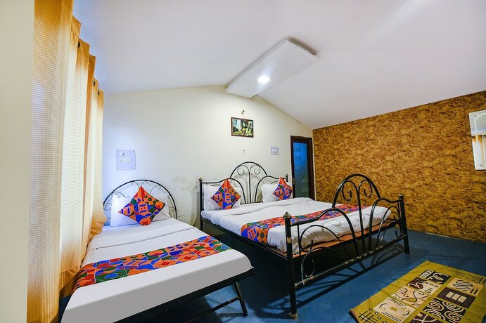 Imagen de la habitación del Hotel Fabexpress 180 Degree Resort. Foto 20