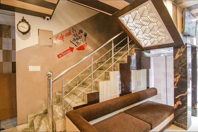 Imagen general del Hotel Fabexpress 4 U. Foto 12