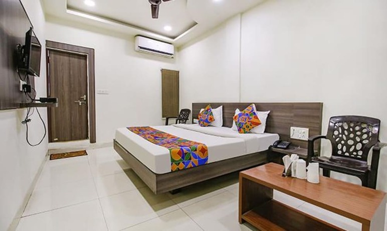 Imagen de la habitación del Hotel Fabexpress Aditya Regency. Foto 19