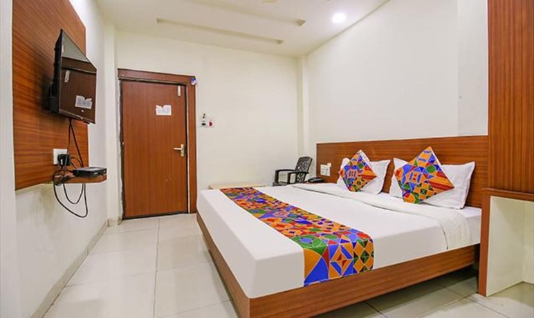 Imagen general del Hotel Fabexpress Aditya Regency. Foto 11