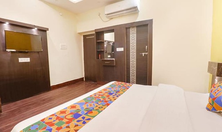 Imagen general del Hotel Fabexpress Ambika Dx. Foto 9