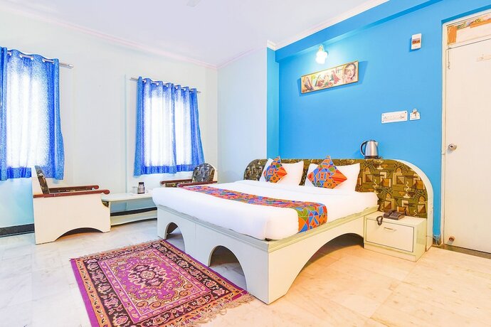 Imagen de la habitación del Hotel Fabexpress Anuja. Foto 17