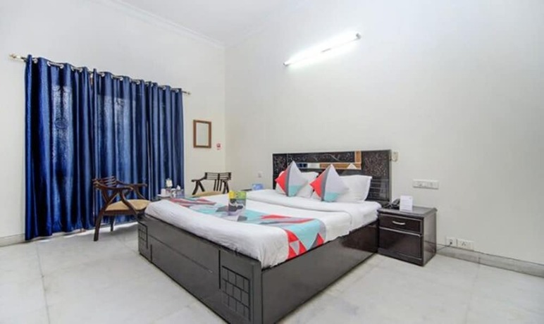 Imagen de la habitación del Hotel Fabexpress Ashray. Foto 17