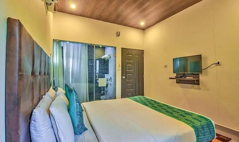 Imagen de la habitación del Hotel Fabexpress Balaji Inn. Foto 4