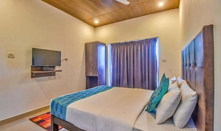 Imagen de la habitación del Hotel Fabexpress Balaji Inn. Foto 7