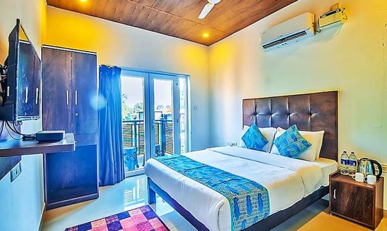 Imagen de la habitación del Hotel Fabexpress Balaji Inn. Foto 10