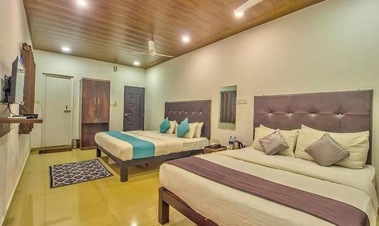 Imagen de la habitación del Hotel Fabexpress Balaji Inn. Foto 16