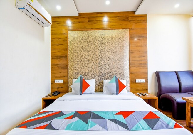 Imagen de la habitación del Hotel Fabexpress Black Diamond. Foto 18