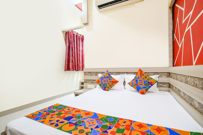 Imagen de la habitación del Hotel Fabexpress Blue Star. Foto 3