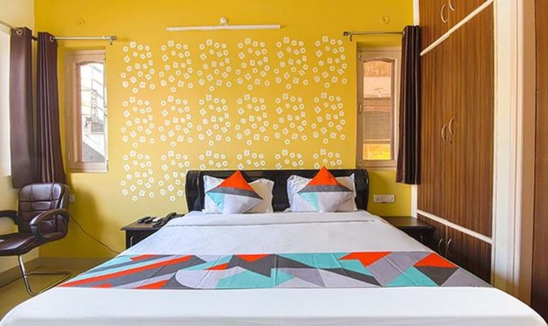 Imagen de la habitación del Hotel Fabexpress Bzoy Inn. Foto 20