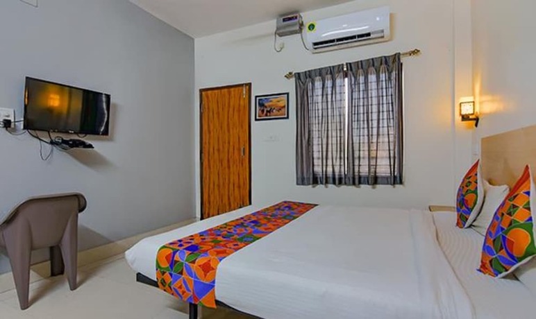 Imagen general del Hotel Fabexpress Crystal Stay. Foto 8