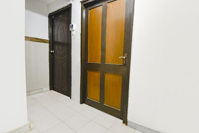 Imagen de los interiores del Hotel Fabexpress Devine Hospitality. Foto 14