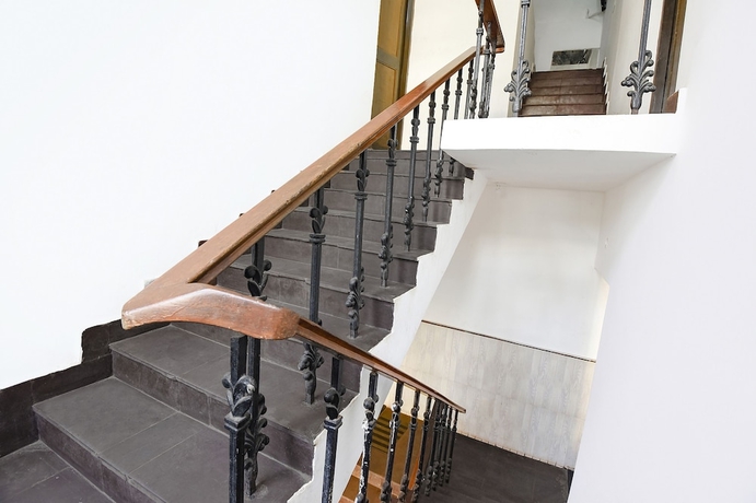 Imagen de los interiores del Hotel Fabexpress Devine Hospitality. Foto 15