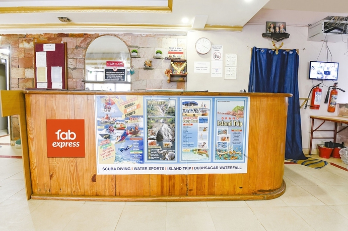Imagen de los interiores del Hotel Fabexpress Devine Hospitality. Foto 19