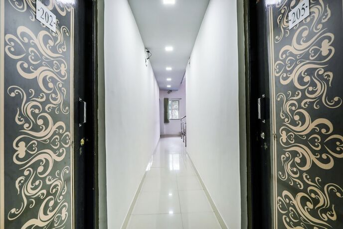 Imagen general del Hotel Fabexpress Diamond Residency. Foto 9