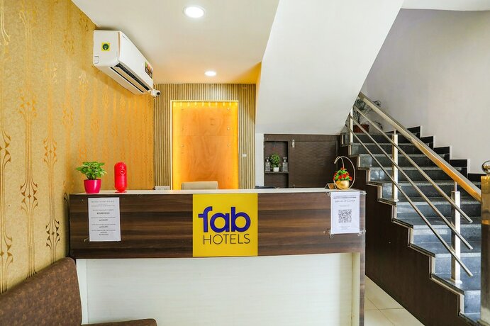 Imagen general del Hotel Fabexpress Elysian Palace. Foto 13