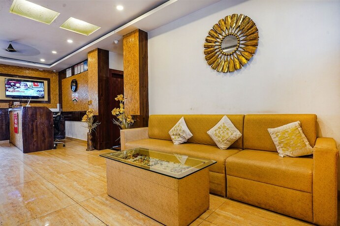 Imagen general del Hotel Fabexpress Gauri Shree. Foto 11