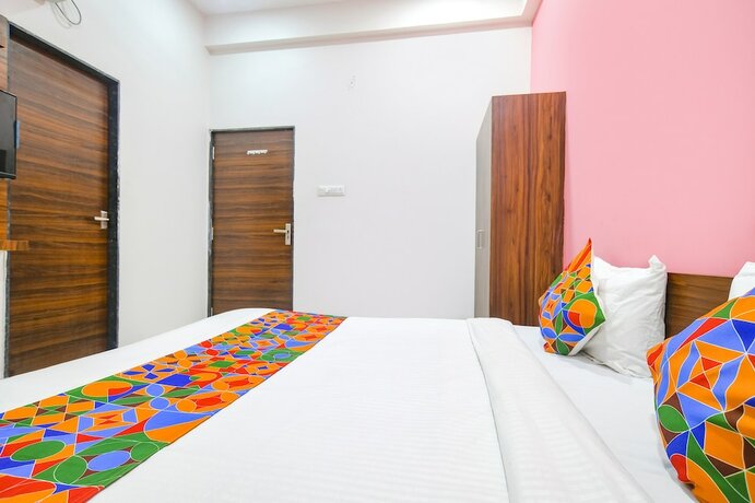 Imagen general del Hotel Fabexpress Golden Epoch. Foto 6