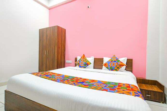 Imagen general del Hotel Fabexpress Golden Epoch. Foto 8