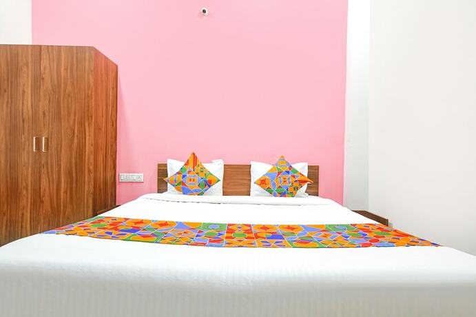 Imagen general del Hotel Fabexpress Golden Epoch. Foto 9