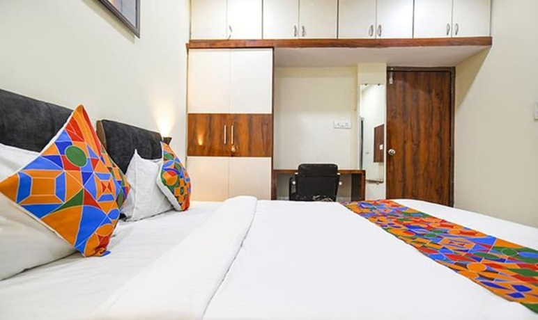 Imagen general del Hotel Fabexpress Golden Sky. Foto 2