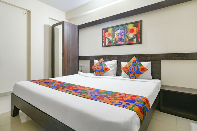Imagen general del Hotel Fabexpress Golden Villa. Foto 17