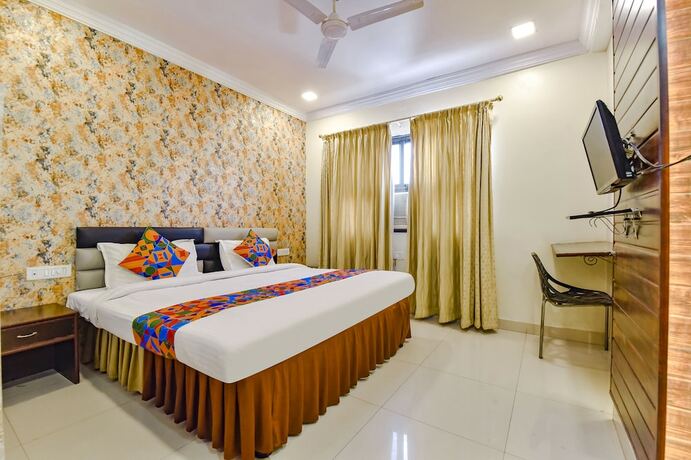 Imagen de la habitación del Hotel Fabexpress Golden Wings. Foto 19