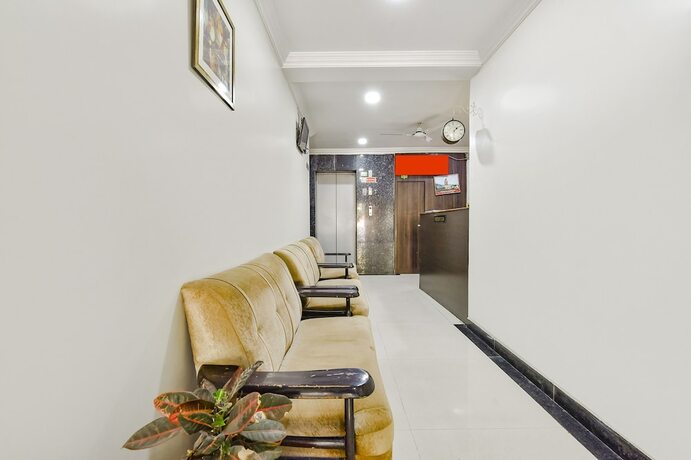 Imagen general del Hotel Fabexpress Golden Wings. Foto 8