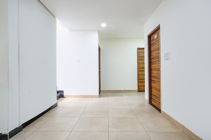 Imagen general del Hotel Fabexpress Gulmohar Grande. Foto 2