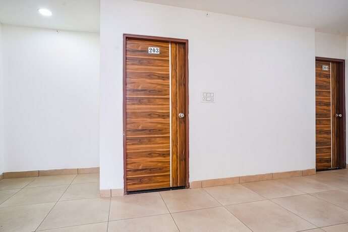 Imagen general del Hotel Fabexpress Gulmohar Grande. Foto 5