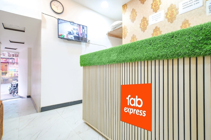 Imagen de los interiores del Hotel Fabexpress High Star. Foto 15