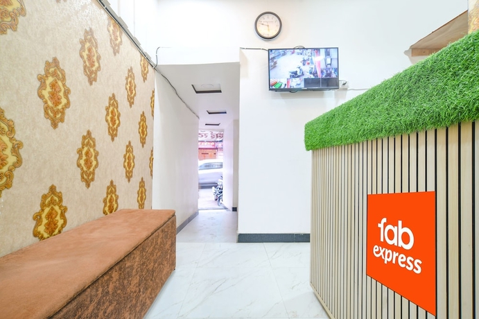 Imagen de los interiores del Hotel Fabexpress High Star. Foto 18