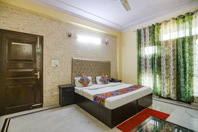Imagen de la habitación del Hotel Fabexpress Hm Palace. Foto 5