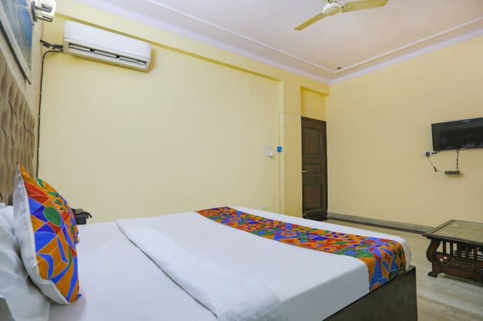 Imagen de la habitación del Hotel Fabexpress Hm Palace. Foto 13