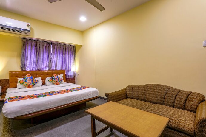 Imagen de la habitación del Hotel Fabexpress Jayshree. Foto 17