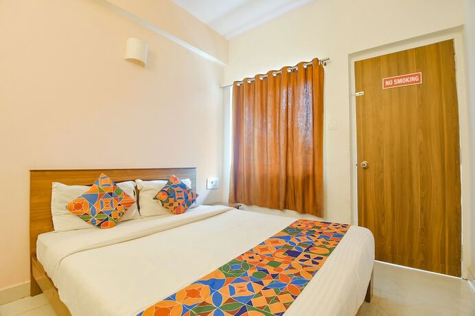Imagen general del Hotel Fabexpress Joey\'S Place. Foto 12
