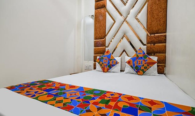 Imagen de la habitación del Hotel Fabexpress Jugnu Palace. Foto 5