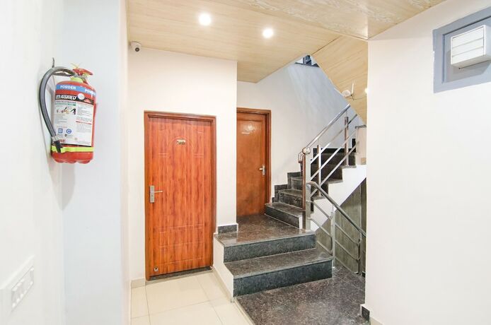Imagen general del Hotel Fabexpress Kalsia Home Stay. Foto 13