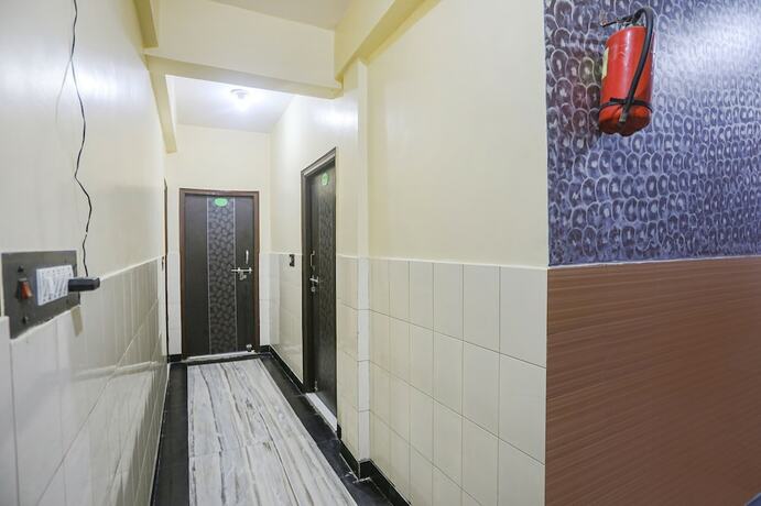 Imagen general del Hotel Fabexpress Kanha Dham. Foto 3
