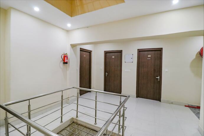 Imagen general del Hotel Fabexpress Kartikey Inn. Foto 6