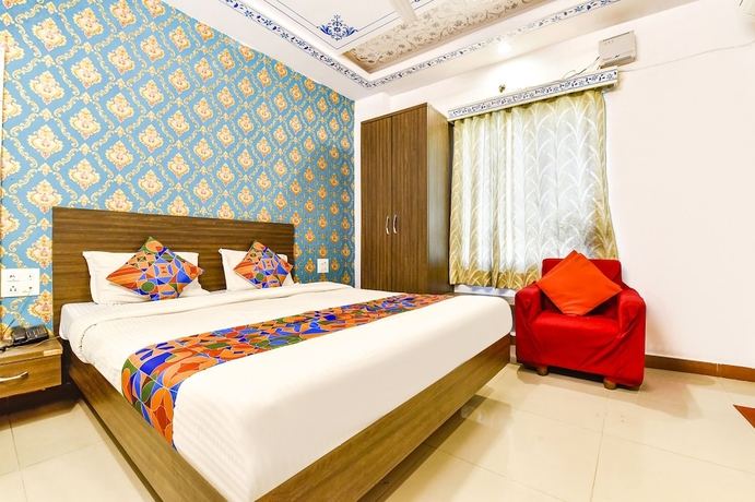 Imagen de la habitación del Hotel Fabexpress King Mansion. Foto 4