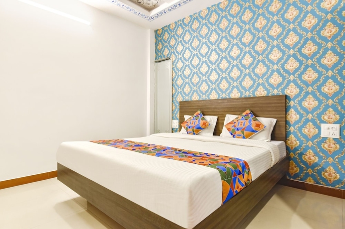 Imagen de la habitación del Hotel Fabexpress King Mansion. Foto 5