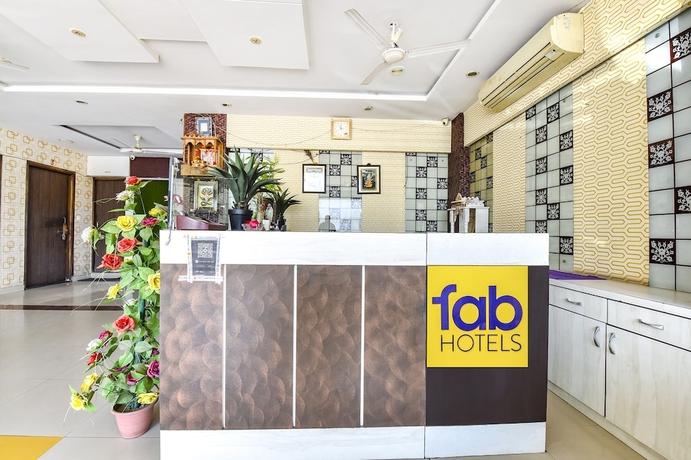 Imagen de los interiores del Hotel Fabexpress King Mansion. Foto 18