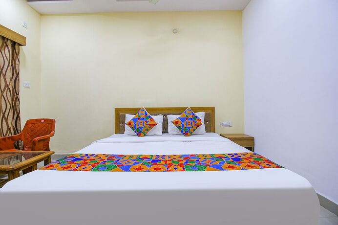 Imagen de la habitación del Hotel Fabexpress Lake Link. Foto 19