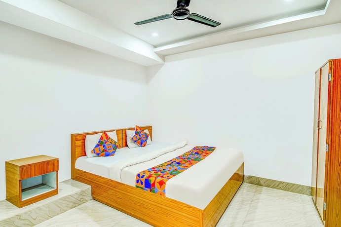Imagen de la habitación del Hotel Fabexpress Lakhi. Foto 4