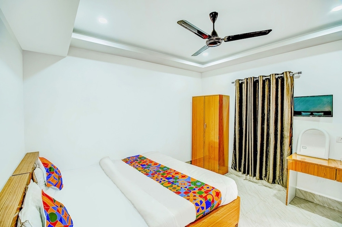 Imagen de la habitación del Hotel Fabexpress Lakhi. Foto 5