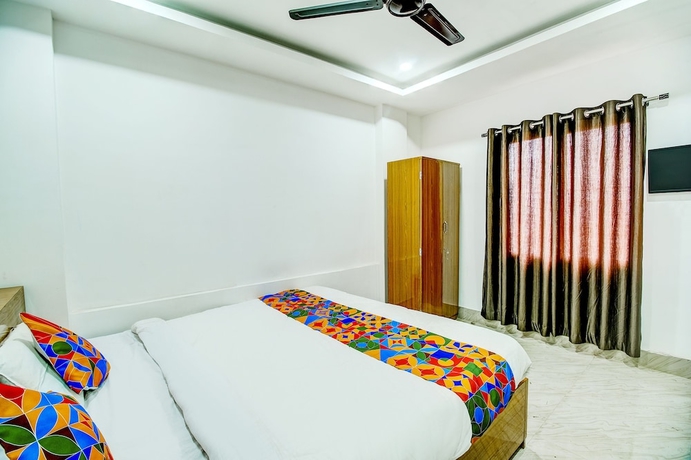 Imagen de la habitación del Hotel Fabexpress Lakhi. Foto 6