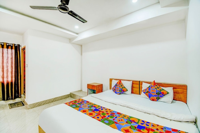 Imagen de la habitación del Hotel Fabexpress Lakhi. Foto 10